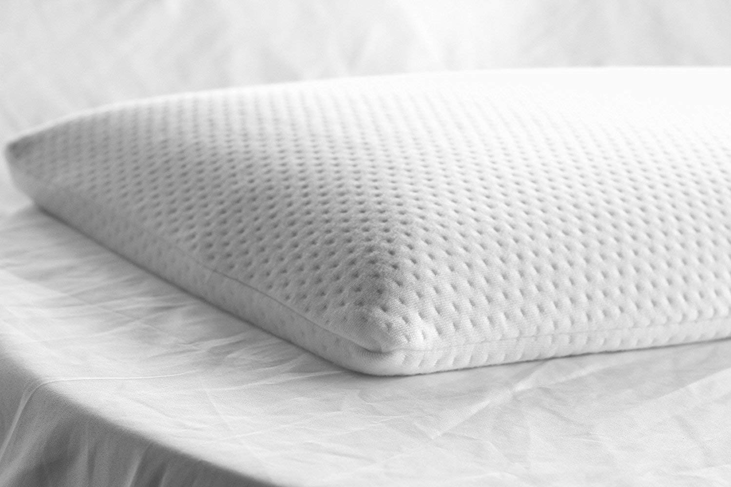 Elite Rest Ultra Slim Sleeper Flat Pillow review by www.dailysleep.org