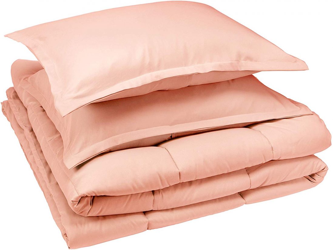 Amazon Basics Comforter Set