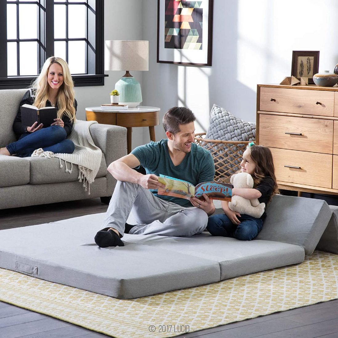 Lucid Floor Mattress review and buying guide by www.dailysleep.org