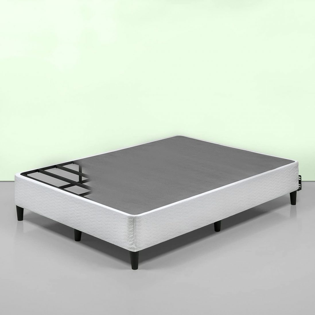 Zinus Keenan Box Spring review and Buying Guide by www.dailysleep.org