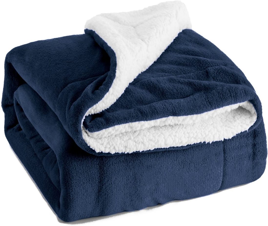 Bedsure Sherpa Fleece Throw Blanket